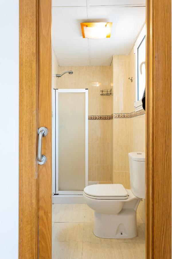 Holidays2Malaga Cruz Verde City Center With Aircon & Wifi Luaran gambar