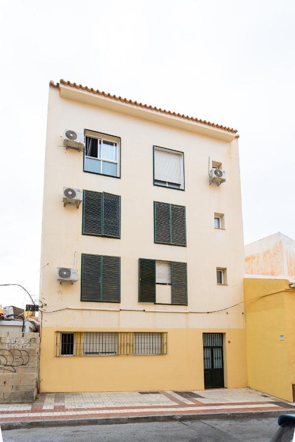 Holidays2Malaga Cruz Verde City Center With Aircon & Wifi Luaran gambar